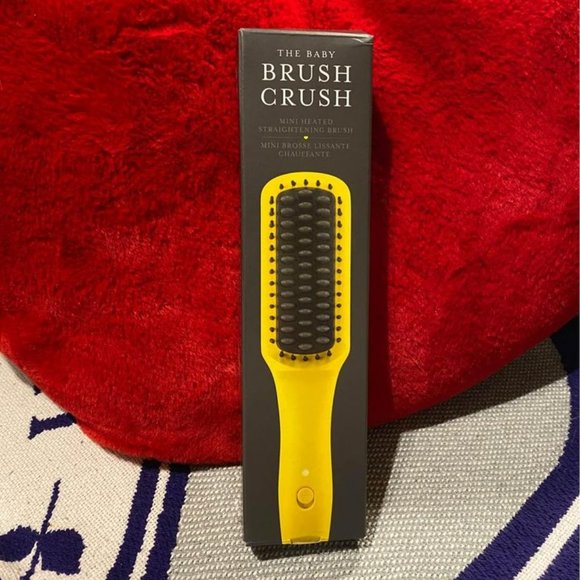 Baby Brush Crush Drybar Straightener Brush - Picture 1 of 4